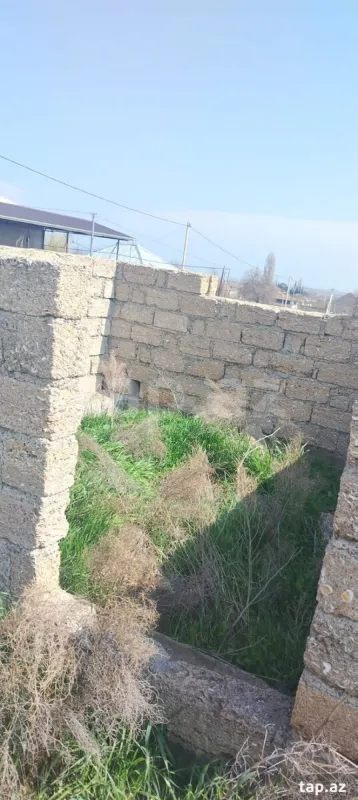 Satılır 5 otaqlı həyət evi 400 m²