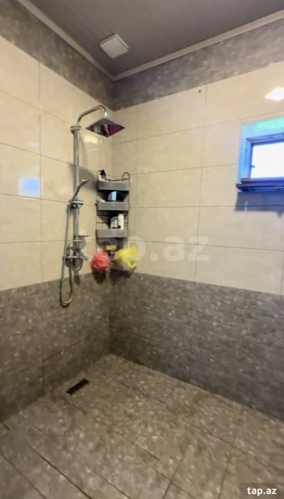 Satılır 4 otaqlı həyət evi 120 m²