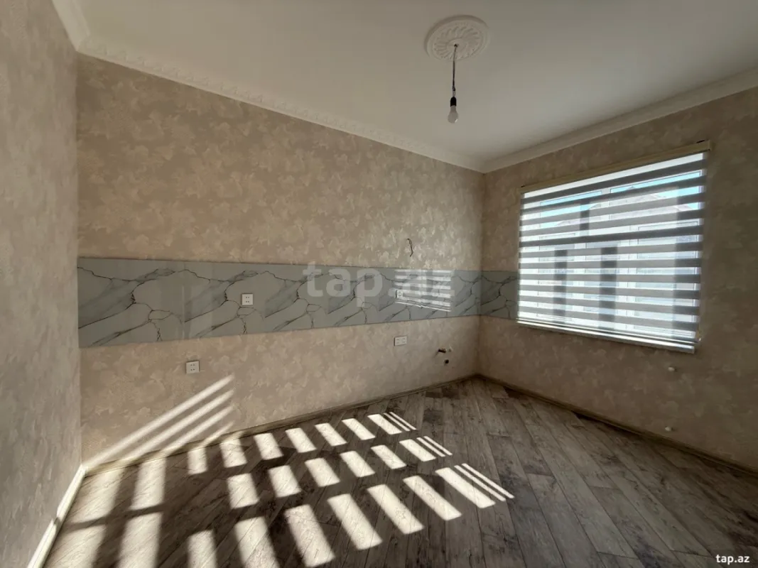 Satılır 3 otaqlı həyət evi 100 m²
