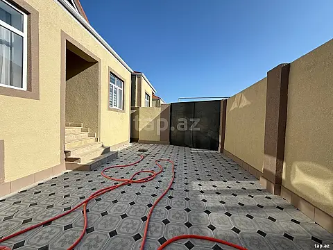 Satılır 3 otaqlı həyət evi 100 m²
