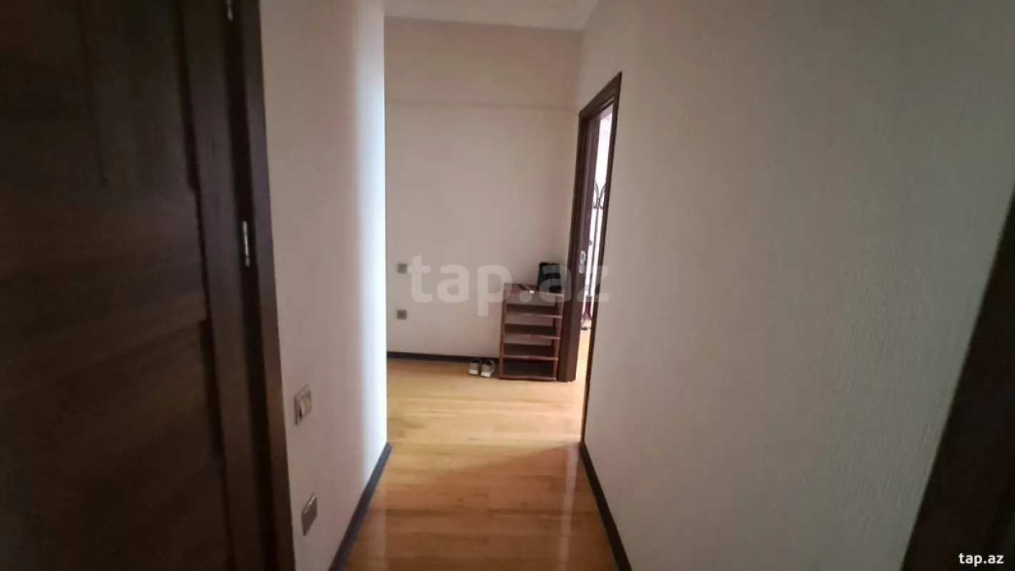 Kirayə verilir 2 otaqlı yeni tikili 60 m²