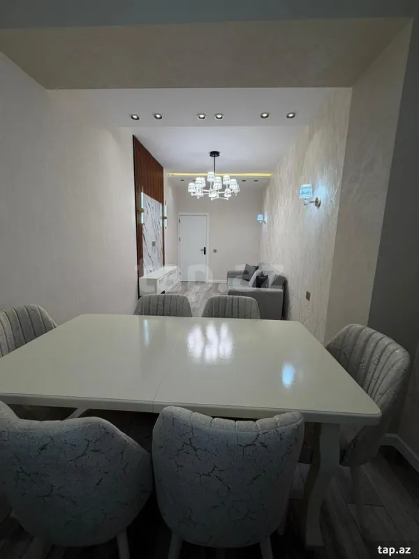Kirayə verilir 2 otaqlı yeni tikili 78 m²