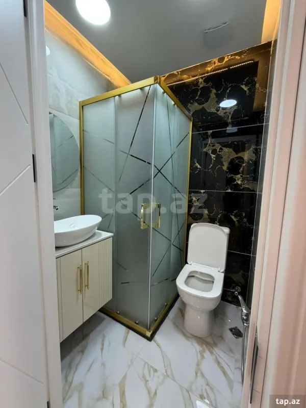 Kirayə verilir 2 otaqlı yeni tikili 78 m²