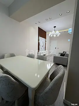 Kirayə verilir 2 otaqlı yeni tikili 78 m²