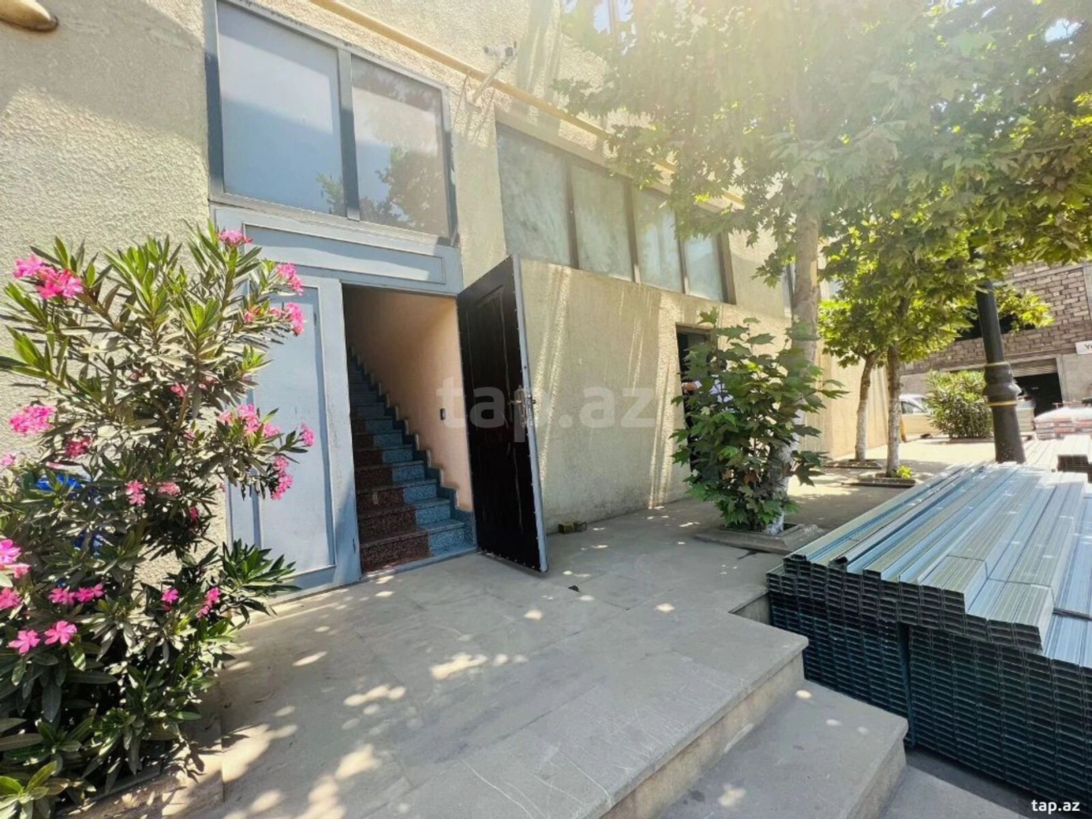 Kirayə verilir ofis