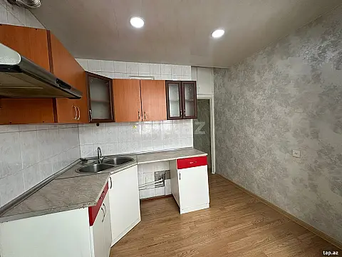 Satılır 1 otaqlı mənzil 45 m²