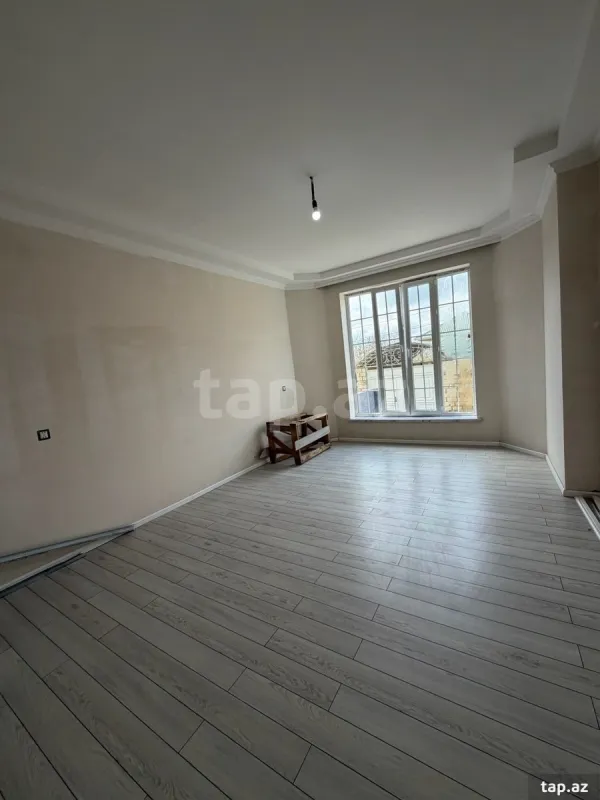 Satılır 4 otaqlı həyət evi 100 m²