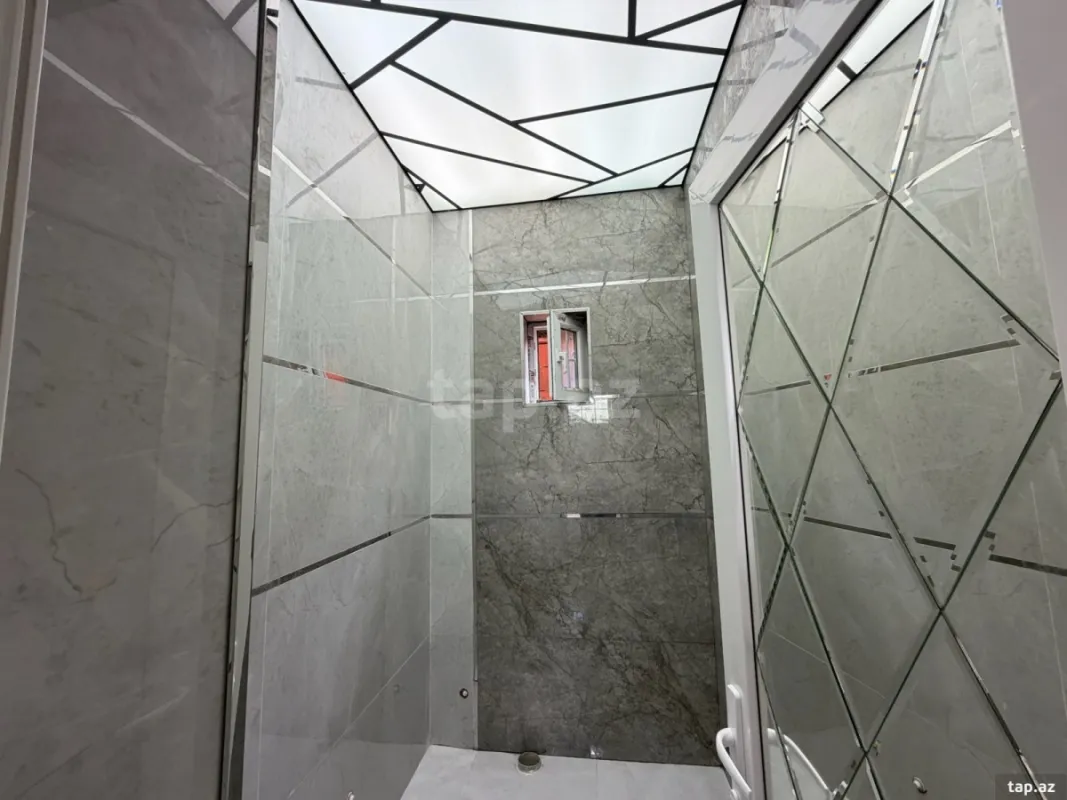 Satılır 4 otaqlı həyət evi 100 m²