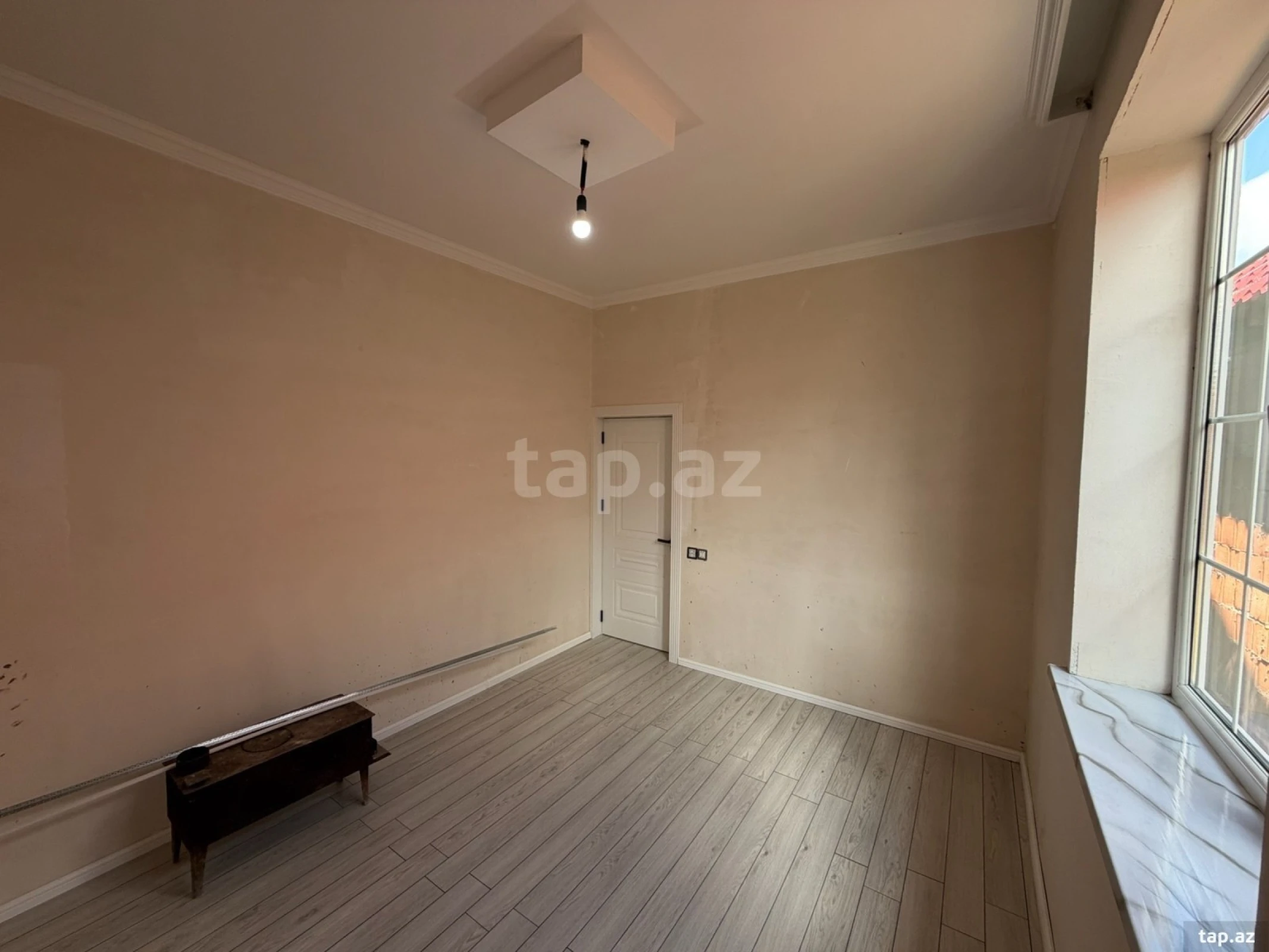 Satılır 4 otaqlı həyət evi 100 m²