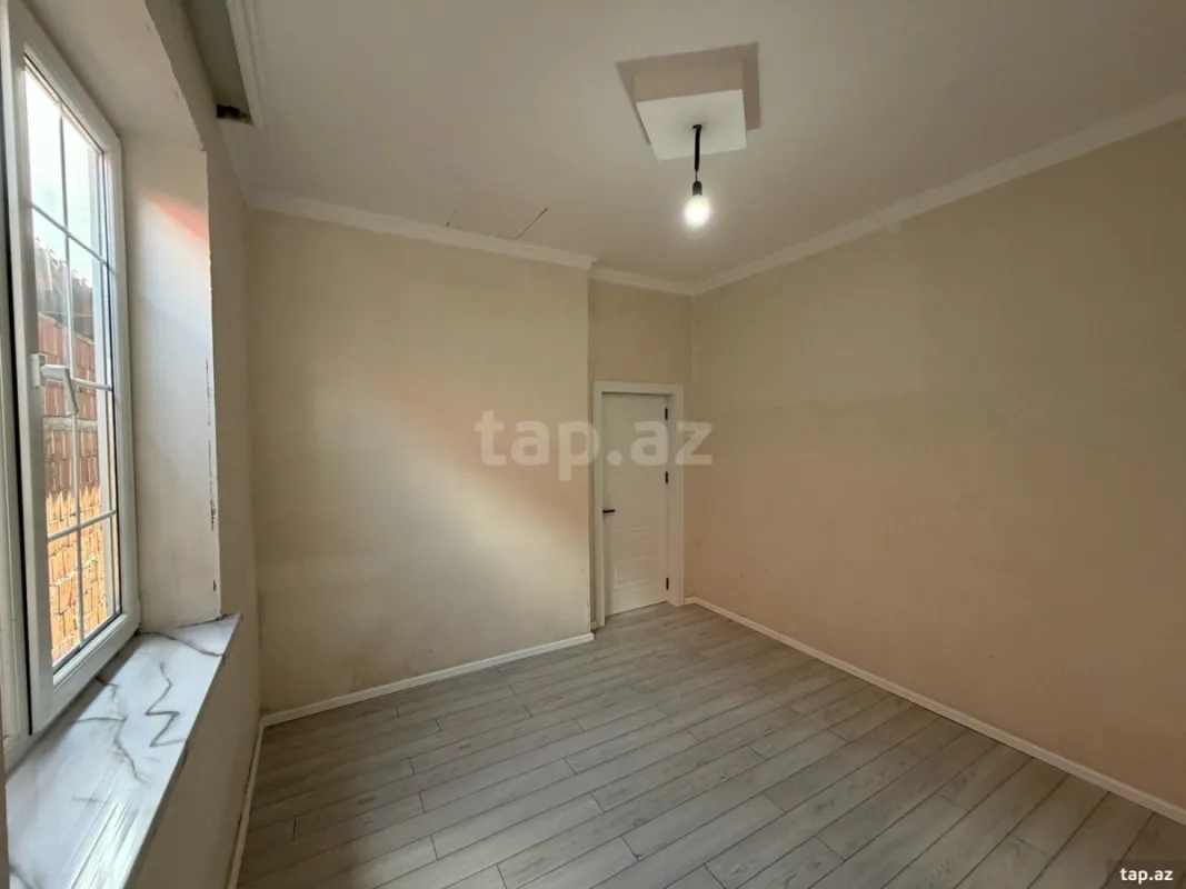 Satılır 4 otaqlı həyət evi 100 m²