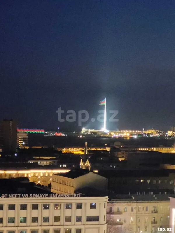 Kirayə verilir 2 otaqlı yeni tikili 85 m²