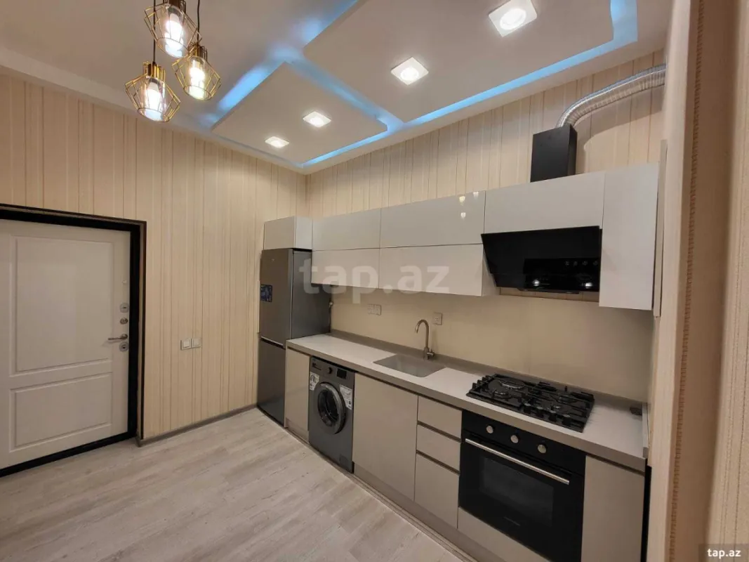Kirayə verilir 2 otaqlı yeni tikili 85 m²