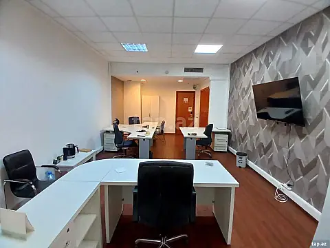 Kirayə verilir ofis — Bakı