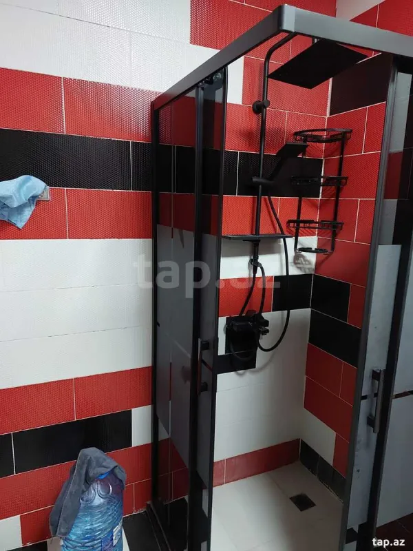 Kirayə verilir 3 otaqlı yeni tikili 108 m²