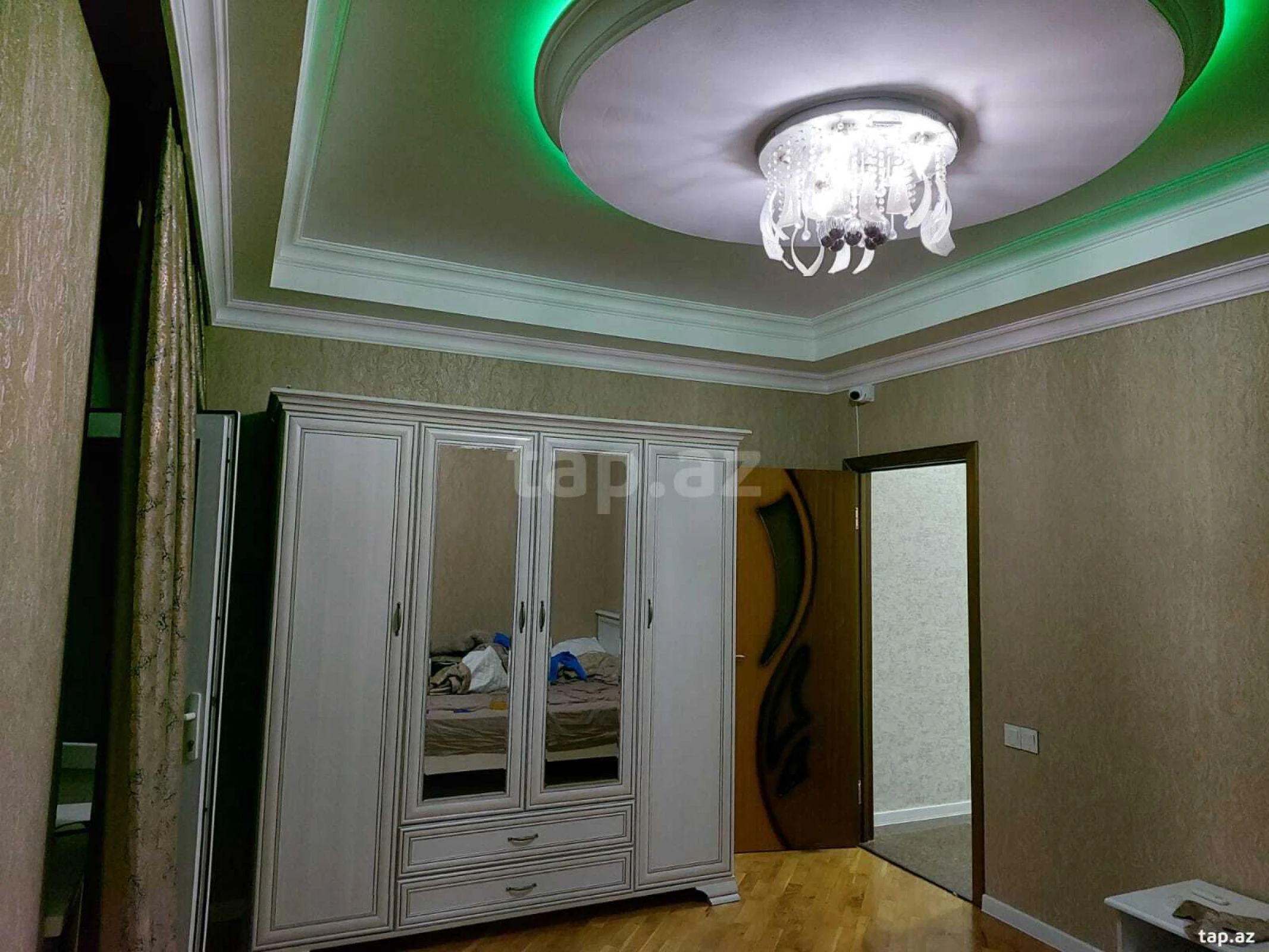 Kirayə verilir 3 otaqlı yeni tikili 108 m²