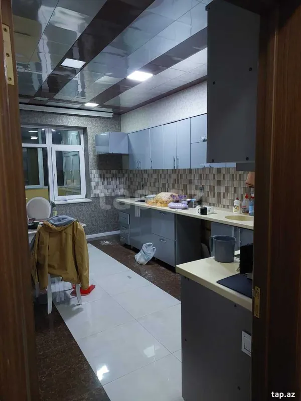 Kirayə verilir 3 otaqlı yeni tikili 108 m²