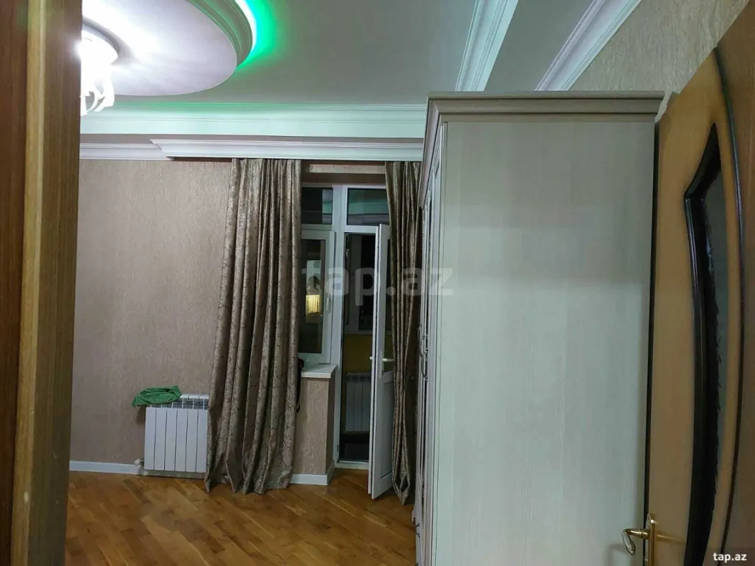 Kirayə verilir 3 otaqlı yeni tikili 108 m²
