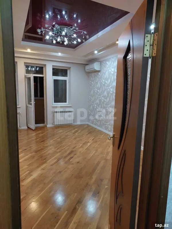 Kirayə verilir 3 otaqlı yeni tikili 108 m²