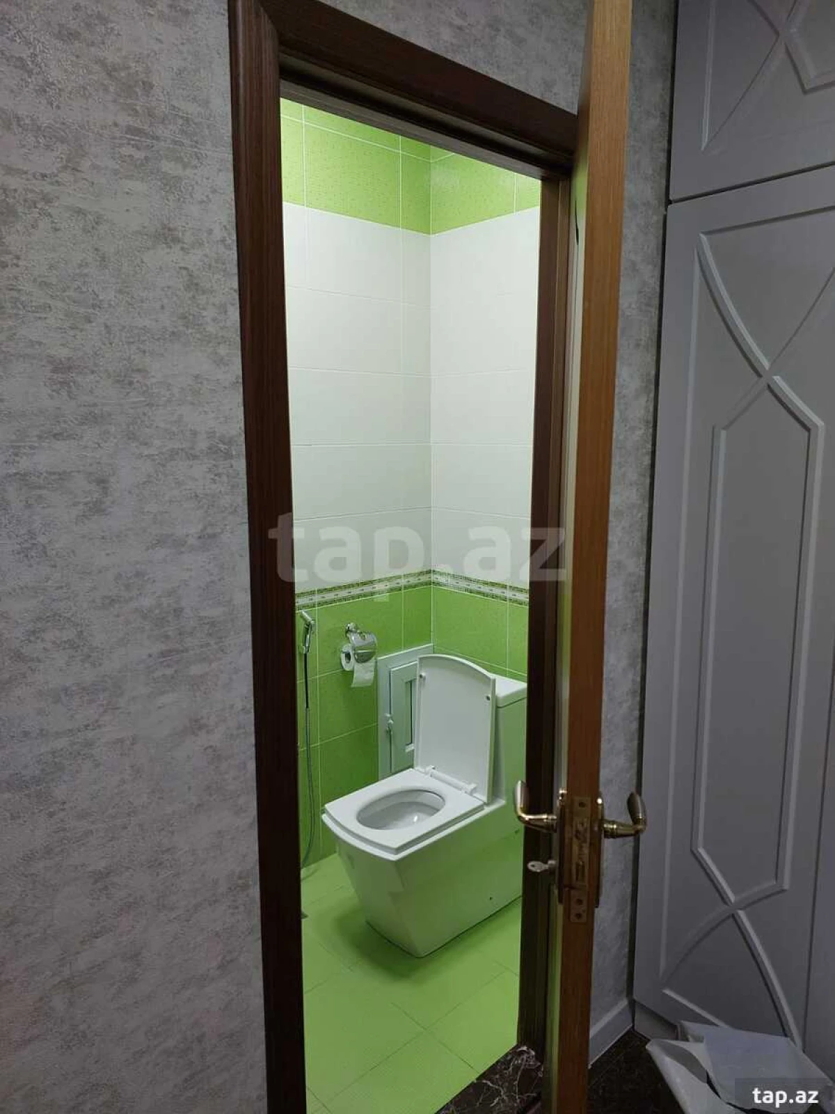 Kirayə verilir 3 otaqlı yeni tikili 108 m²