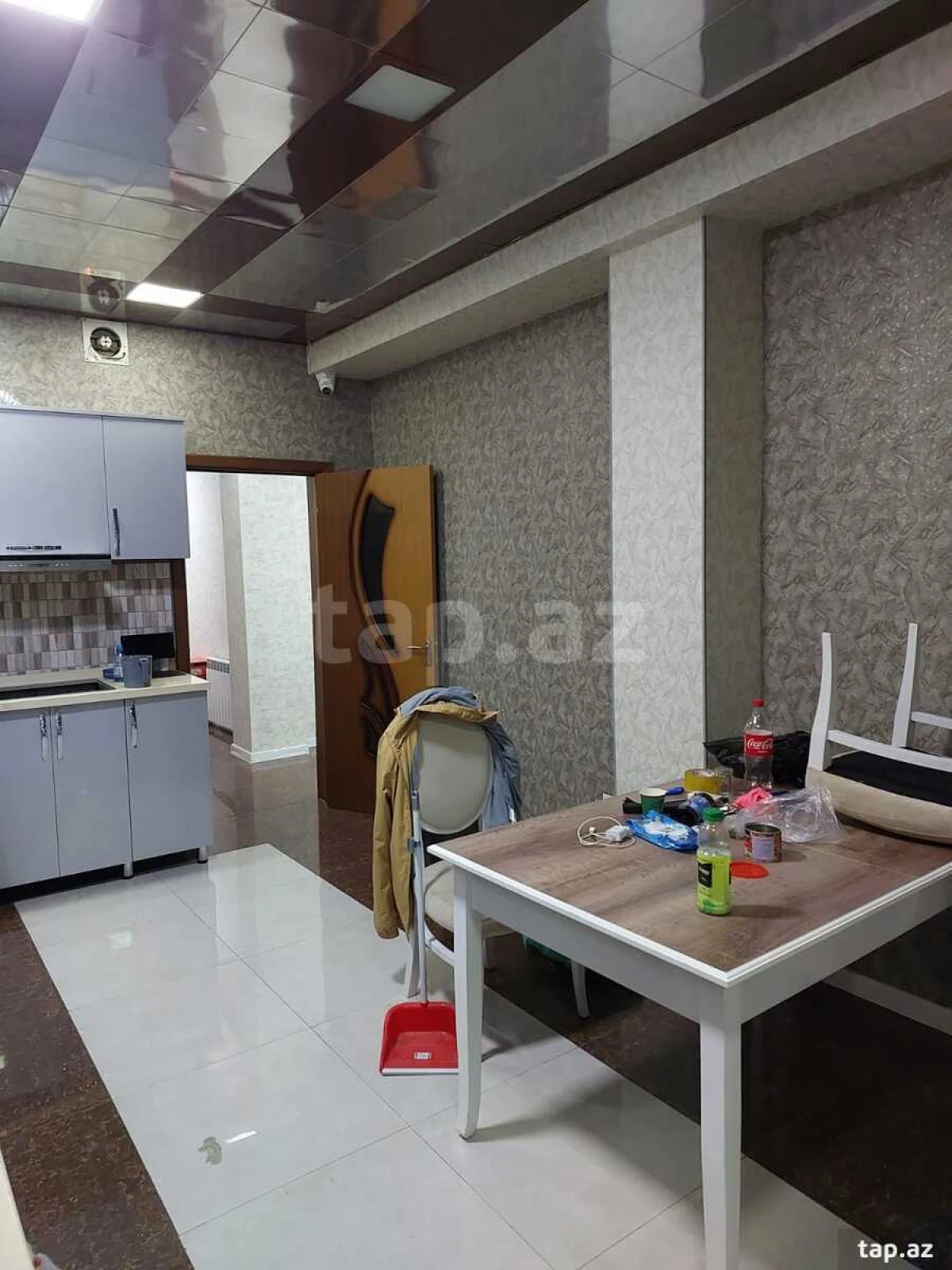 Kirayə verilir 3 otaqlı yeni tikili 108 m²