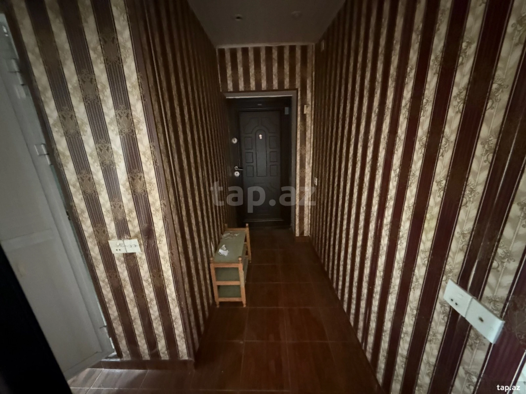 Satılır 2 otaqlı mənzil 43 m²
