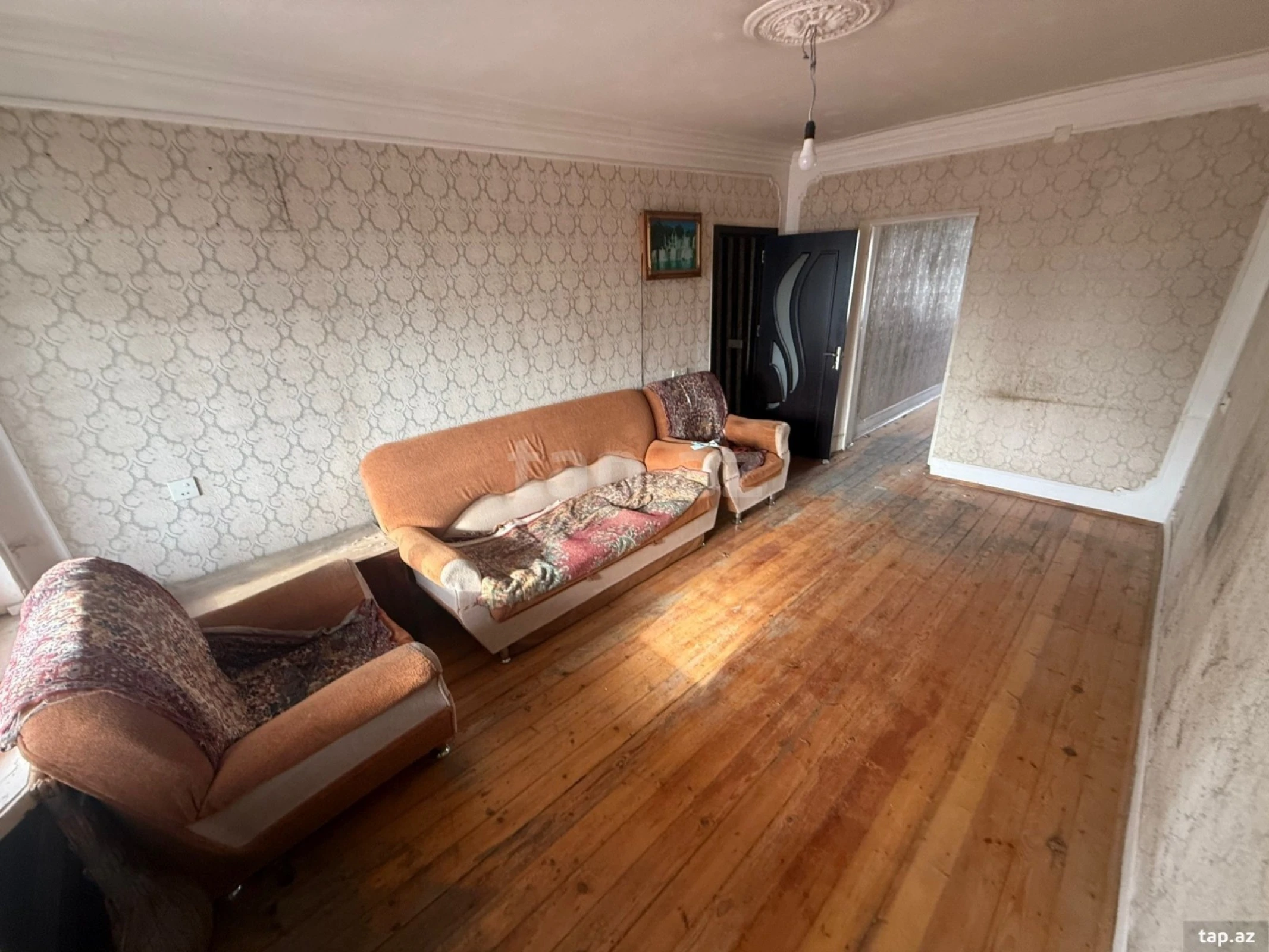 Satılır 2 otaqlı mənzil 43 m²