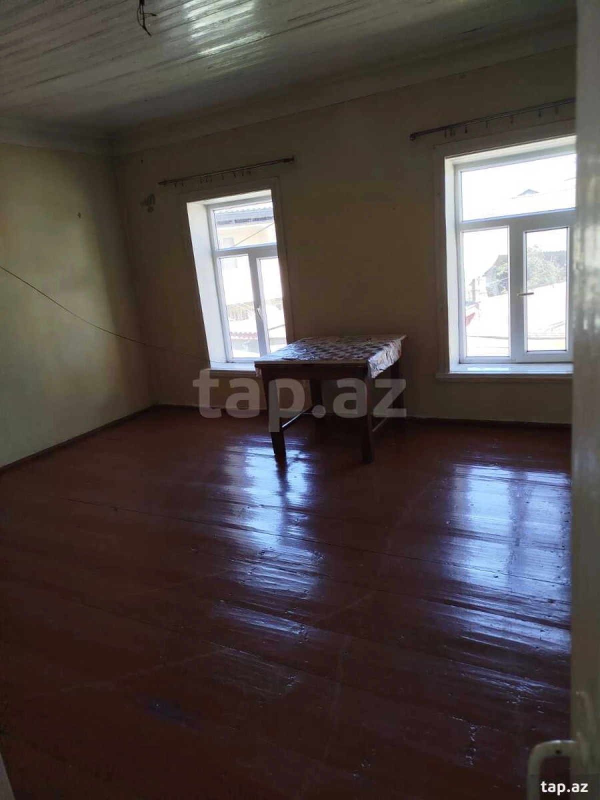 Kirayə verilir 4 otaqlı mənzil 100 m²