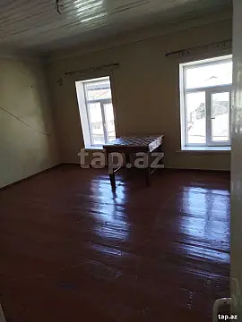 Kirayə verilir 4 otaqlı mənzil 100 m²