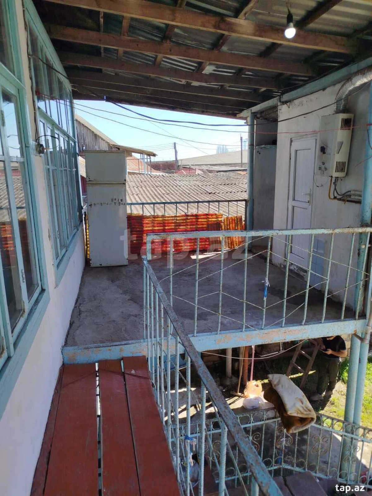 Kirayə verilir 4 otaqlı mənzil 100 m²