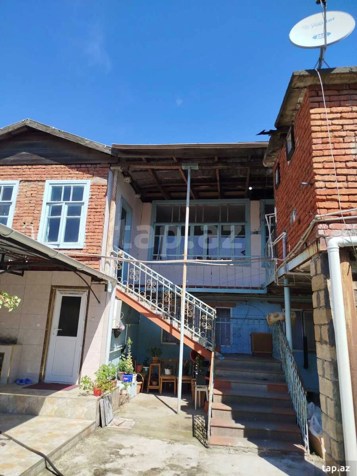 Kirayə verilir 4 otaqlı mənzil 100 m²