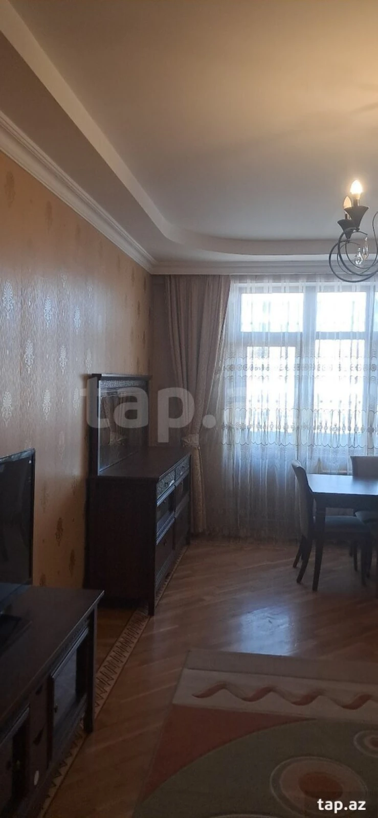 Kirayə verilir 3 otaqlı yeni tikili 115 m²