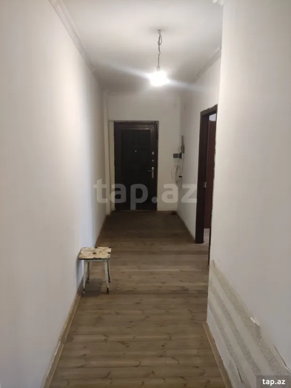 Satılır 3 otaqlı yeni tikili 83 m²