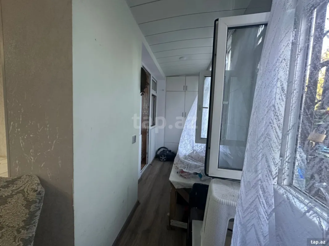 Satılır 2 otaqlı mənzil 90 m²