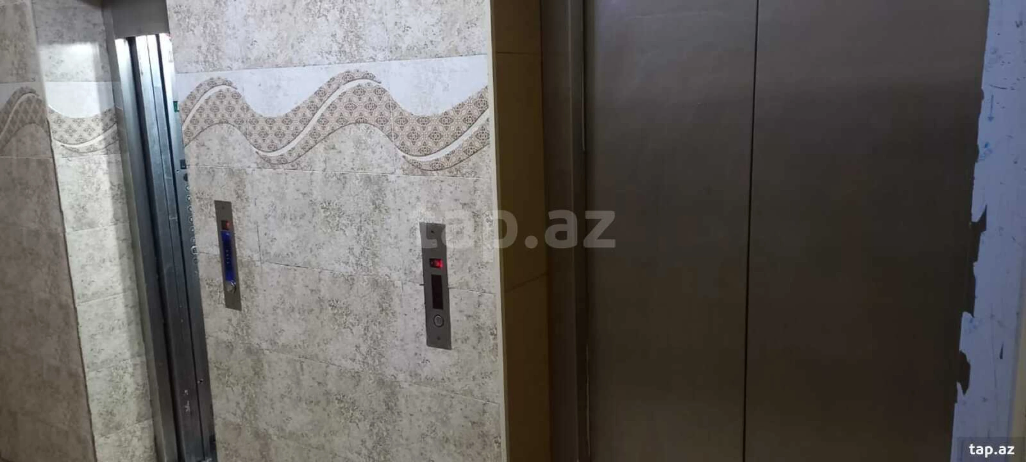 Satılır 3 otaqlı yeni tikili 93 m²