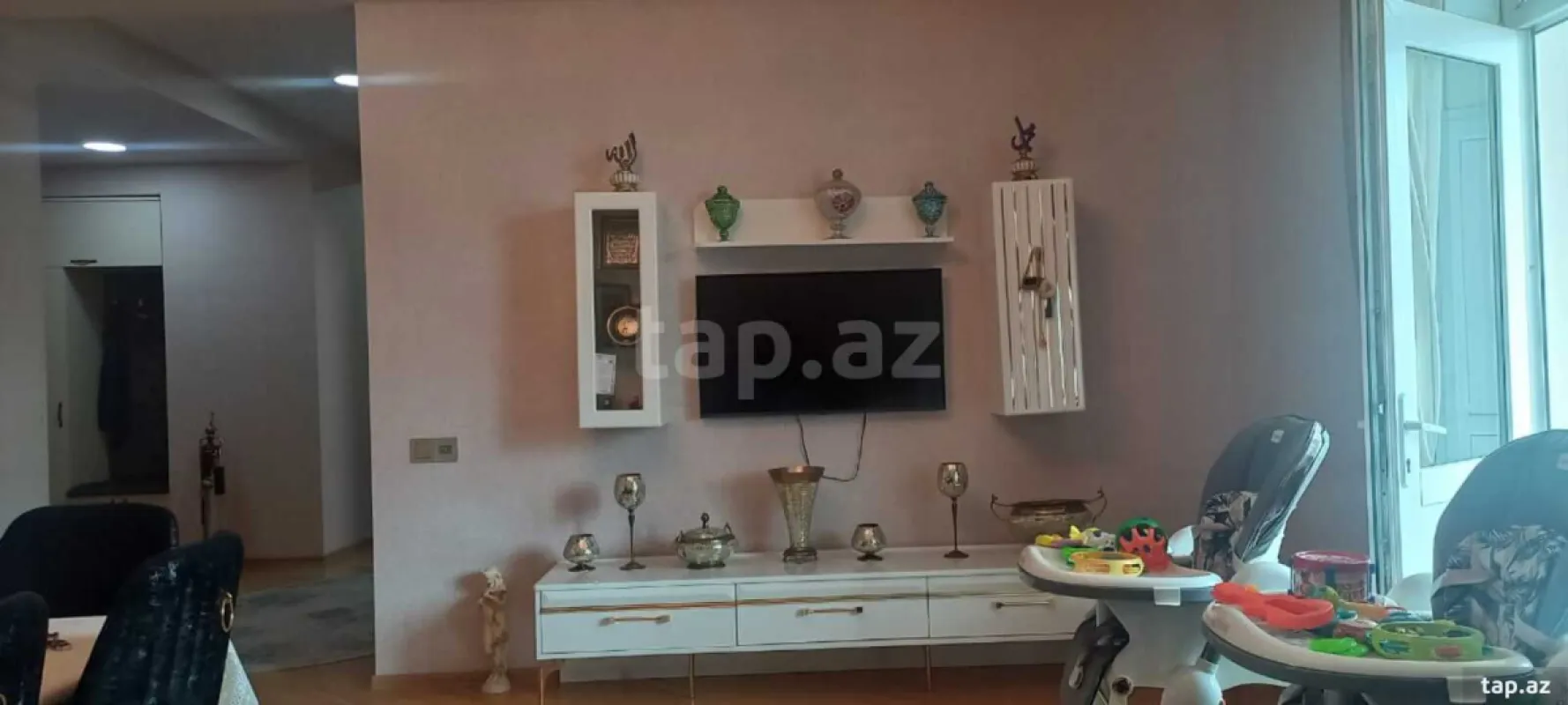 Satılır 3 otaqlı yeni tikili 93 m²