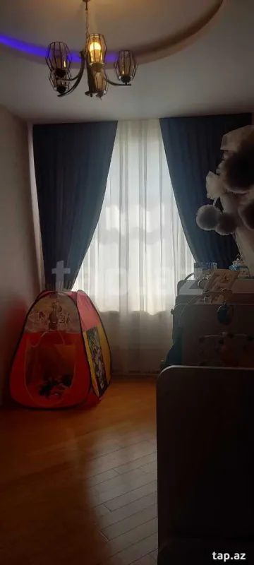 Satılır 3 otaqlı yeni tikili 93 m²