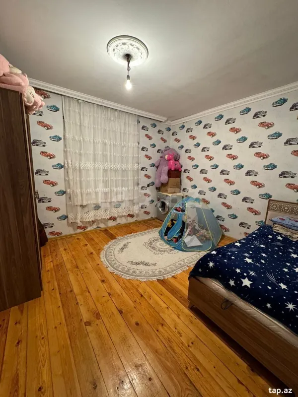 Satılır 4 otaqlı həyət evi 12 m²