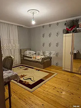Satılır 4 otaqlı həyət evi 12 m²