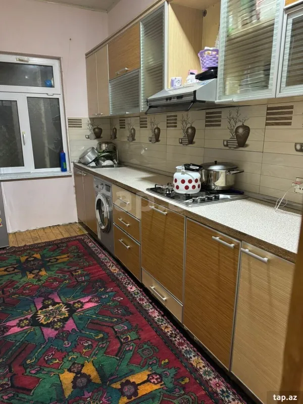 Satılır 4 otaqlı həyət evi 12 m²