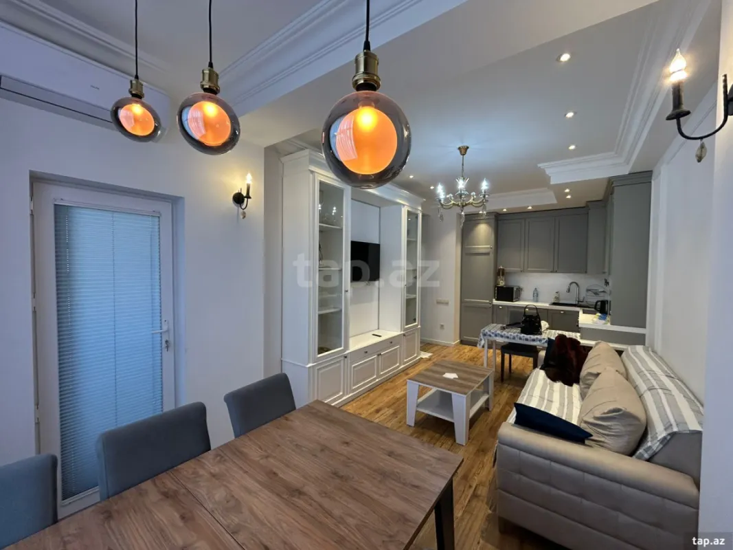 Kirayə verilir 2 otaqlı yeni tikili 60 m²