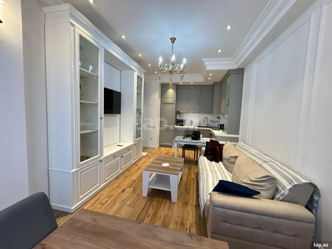 Kirayə verilir 2 otaqlı yeni tikili 60 m²
