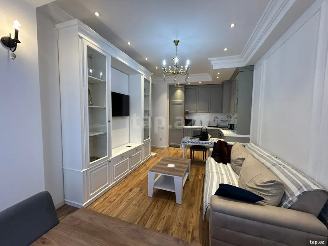 Kirayə verilir 2 otaqlı yeni tikili 60 m²