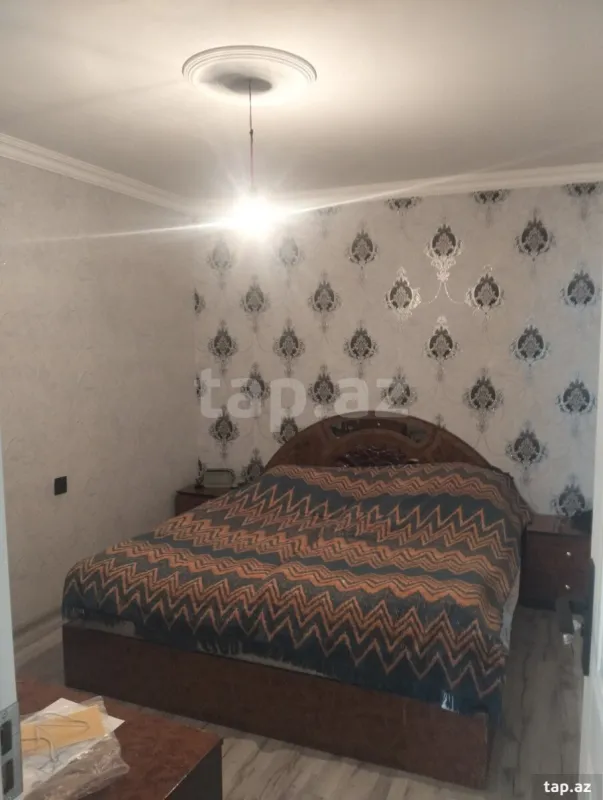 Satılır 4 otaqlı həyət evi 100 m²