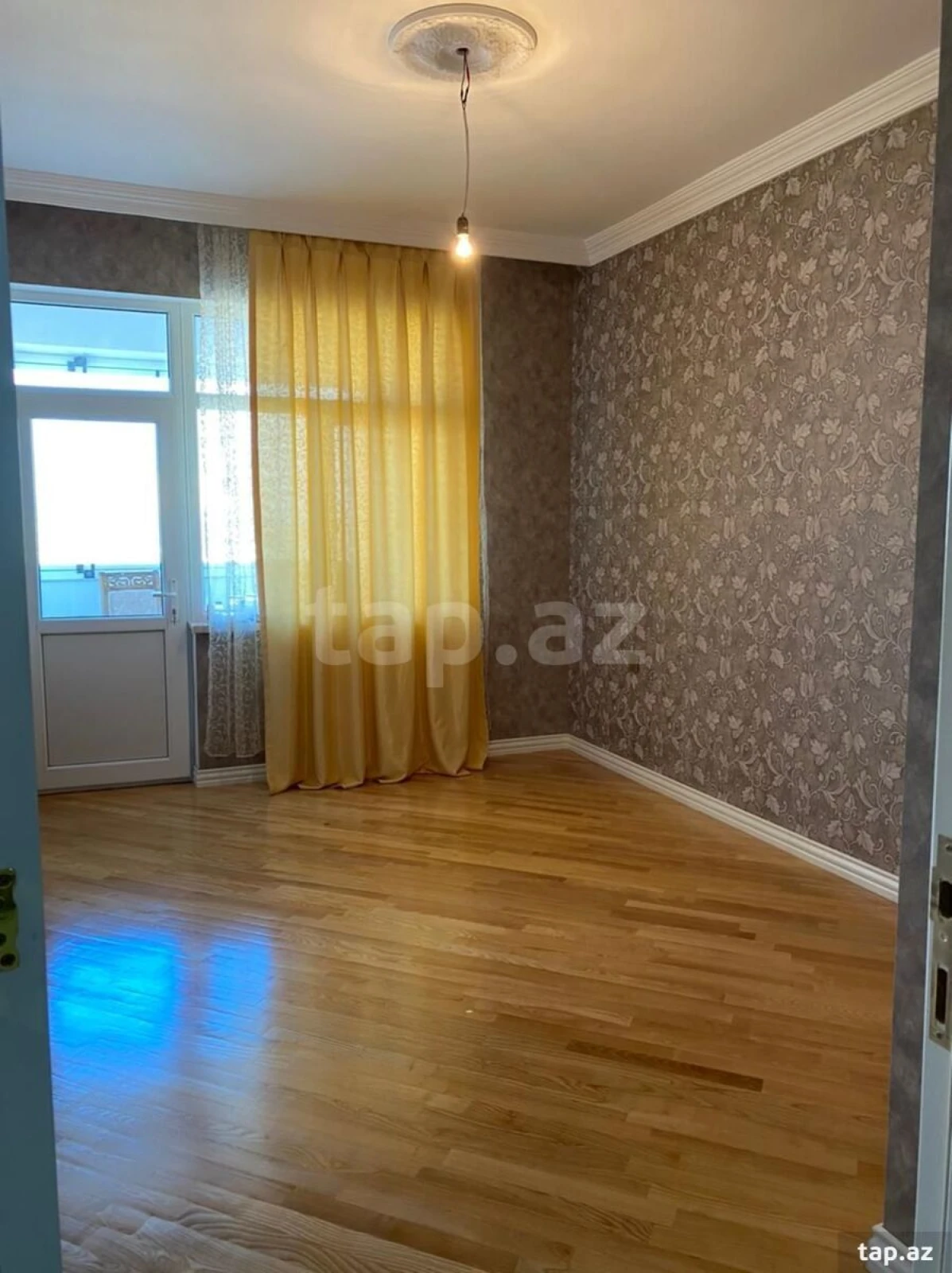 Satılır 3 otaqlı yeni tikili 110 m²