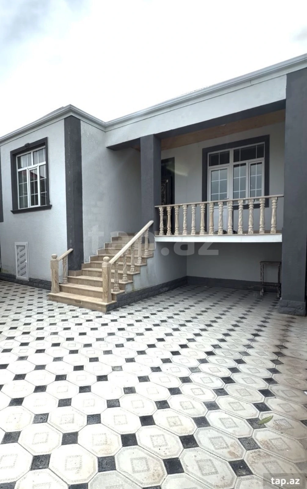 Satılır 4 otaqlı həyət evi 120 m²