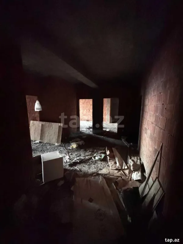 Satılır 3 otaqlı yeni tikili 105 m²