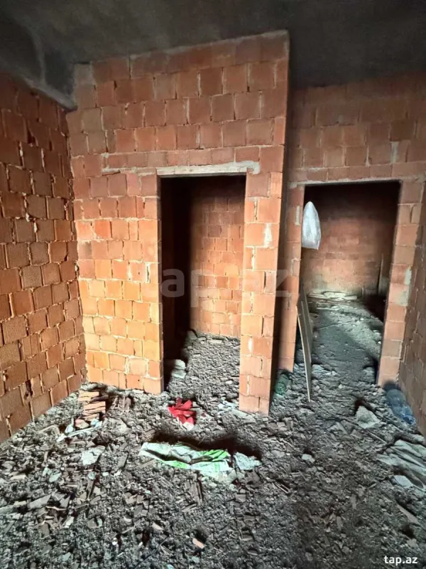 Satılır 3 otaqlı yeni tikili 105 m²