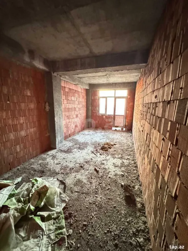 Satılır 3 otaqlı yeni tikili 105 m²