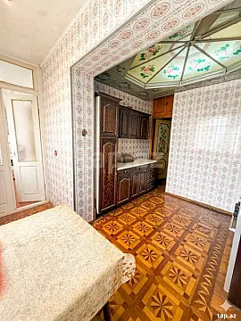 Satılır 5 otaqlı mənzil 110 m²