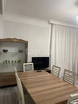 Kirayə verilir 2 otaqlı yeni tikili 78 m²